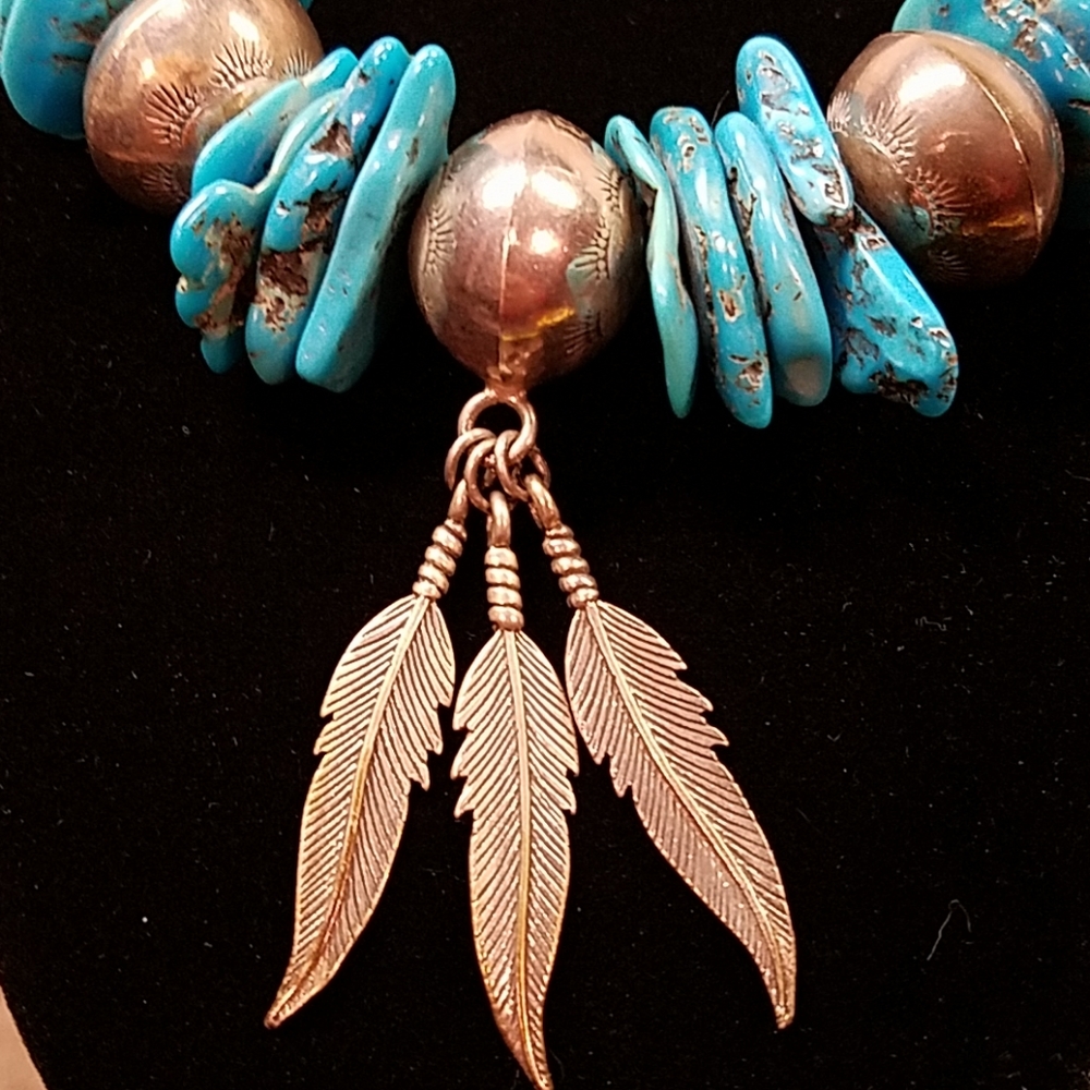Native Turquoise Necklace - Picture 2 of 5